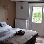 La Riviere Du Bien Etre Bed & Breakfast