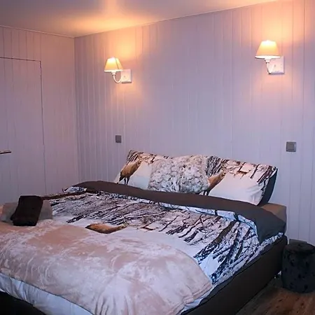 La Riviere Du Bien Etre Bed & Breakfast